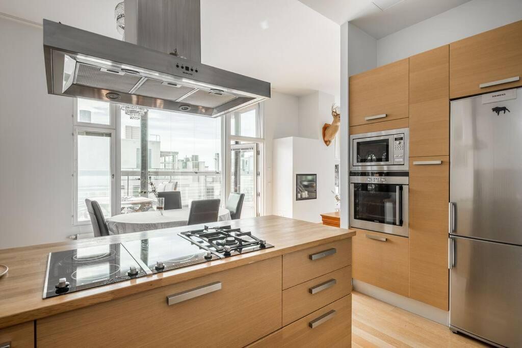 Spacious Home With Four Terrace, Sauna, Sea View Helsingfors Eksteriør bilde
