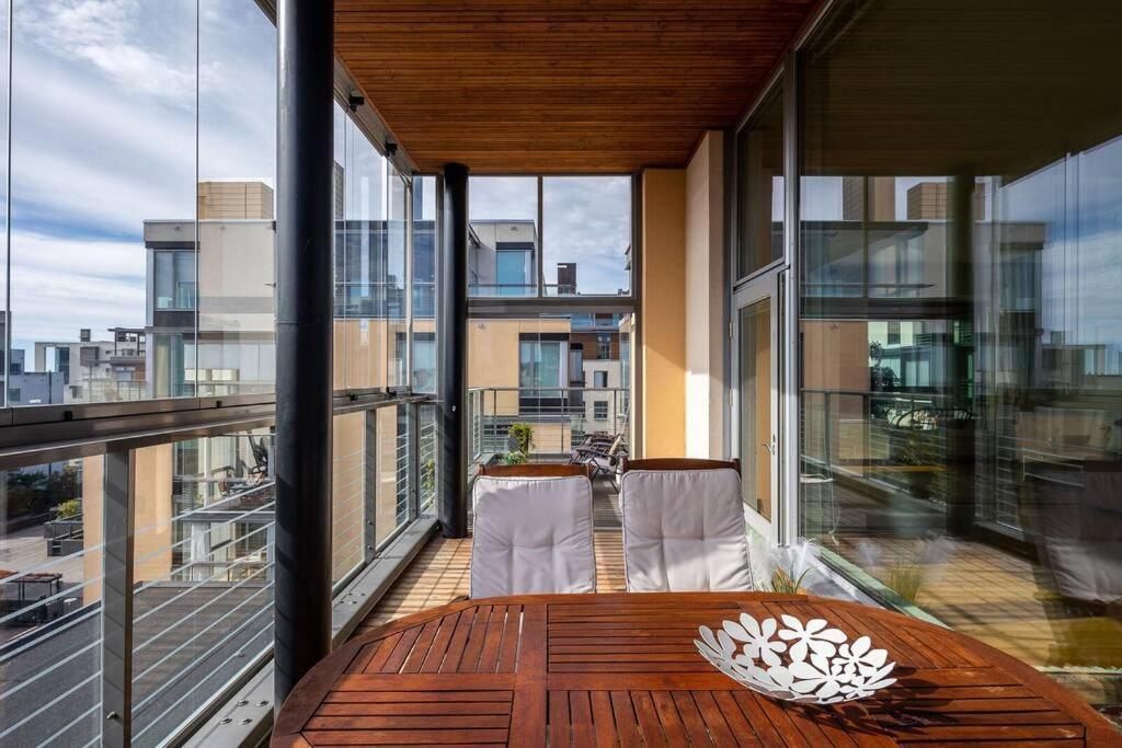 Spacious Home With Four Terrace, Sauna, Sea View Helsingfors Eksteriør bilde
